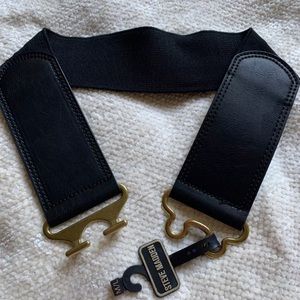 Steven Madden Black Elastic Belt M/L New With Metal Clasp $38 sold!!!